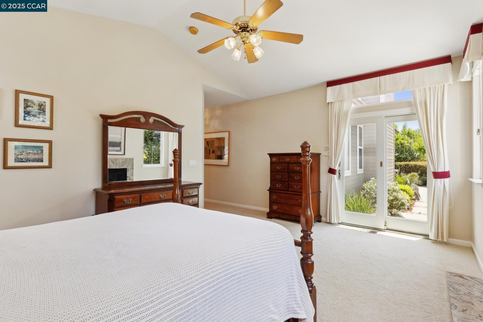 21 Mercury Ct