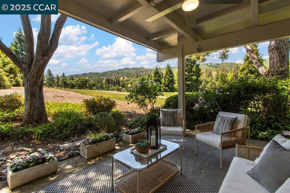 3399 Rossmoor Pkwy # 2