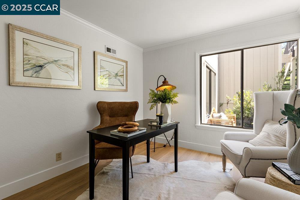 3399 Rossmoor Pkwy # 2