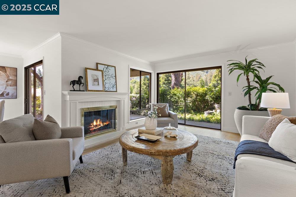 3399 Rossmoor Pkwy # 2