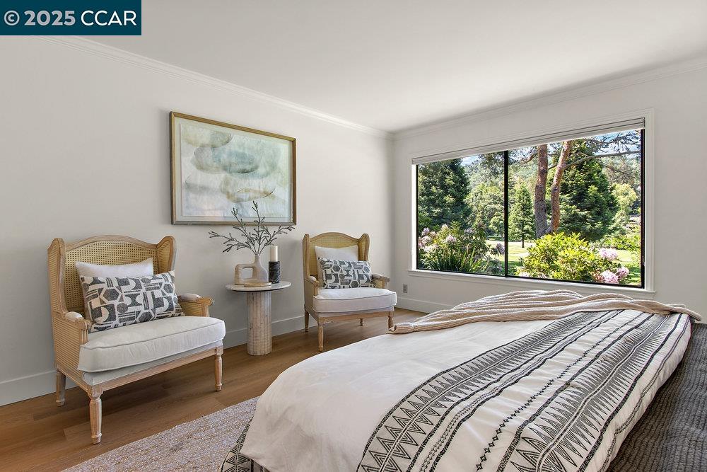 3399 Rossmoor Pkwy # 2