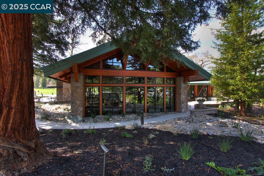 3399 Rossmoor Pkwy # 2