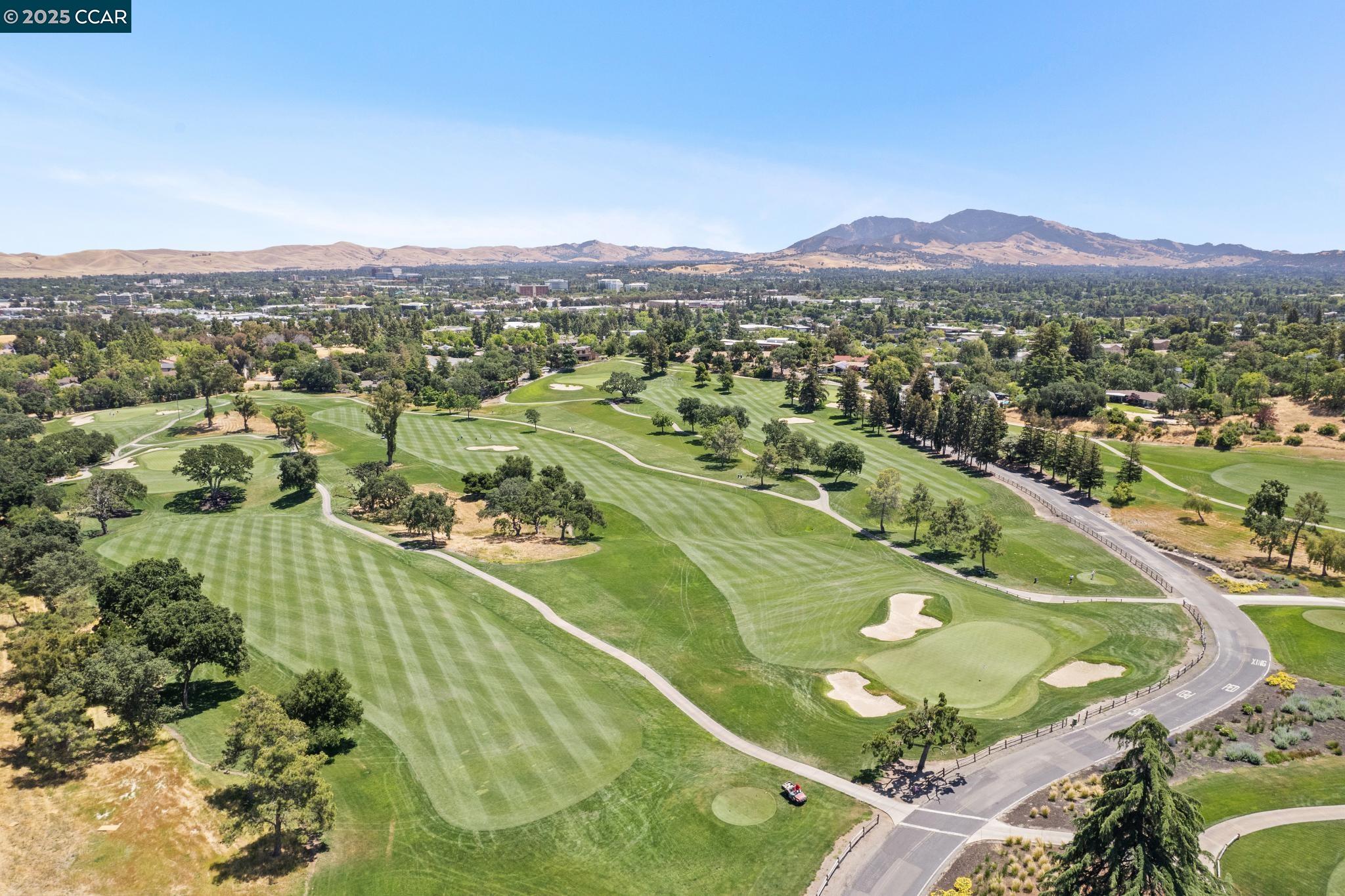 700 Golf Club Way
