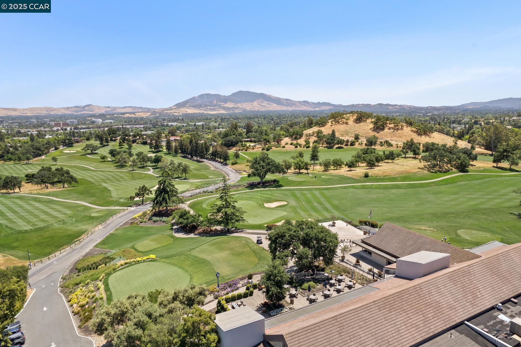 700 Golf Club Way