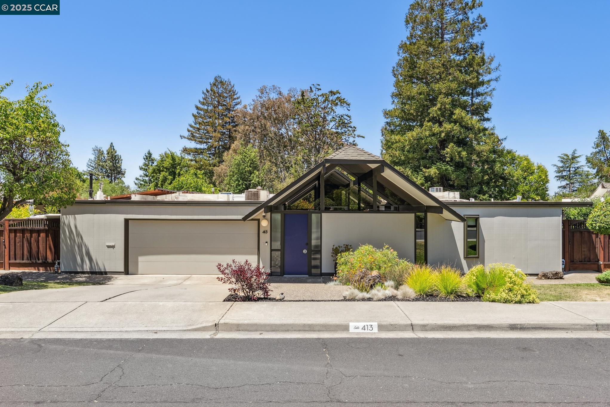 413 Pazzi Rd