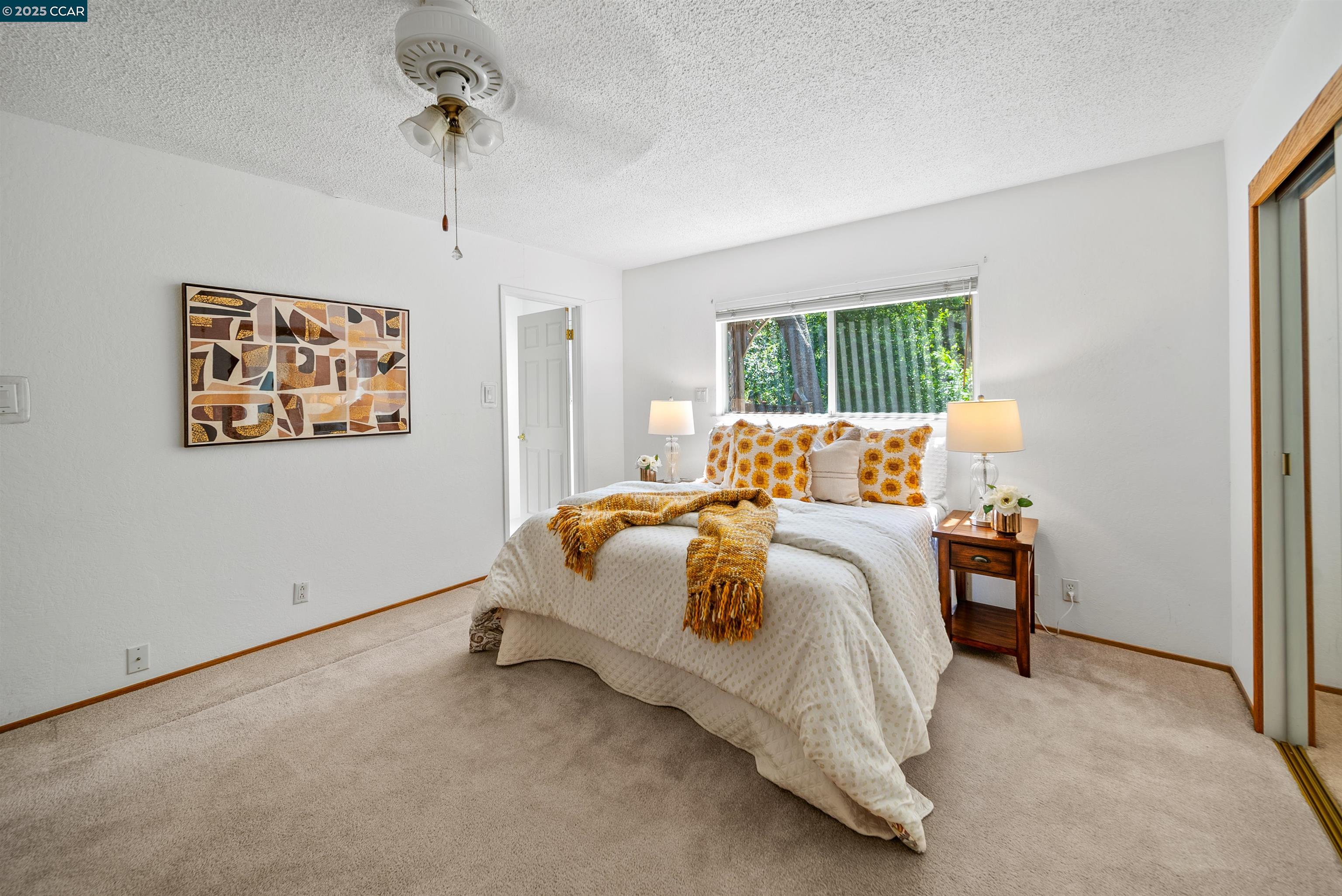 603 Plumas Ct