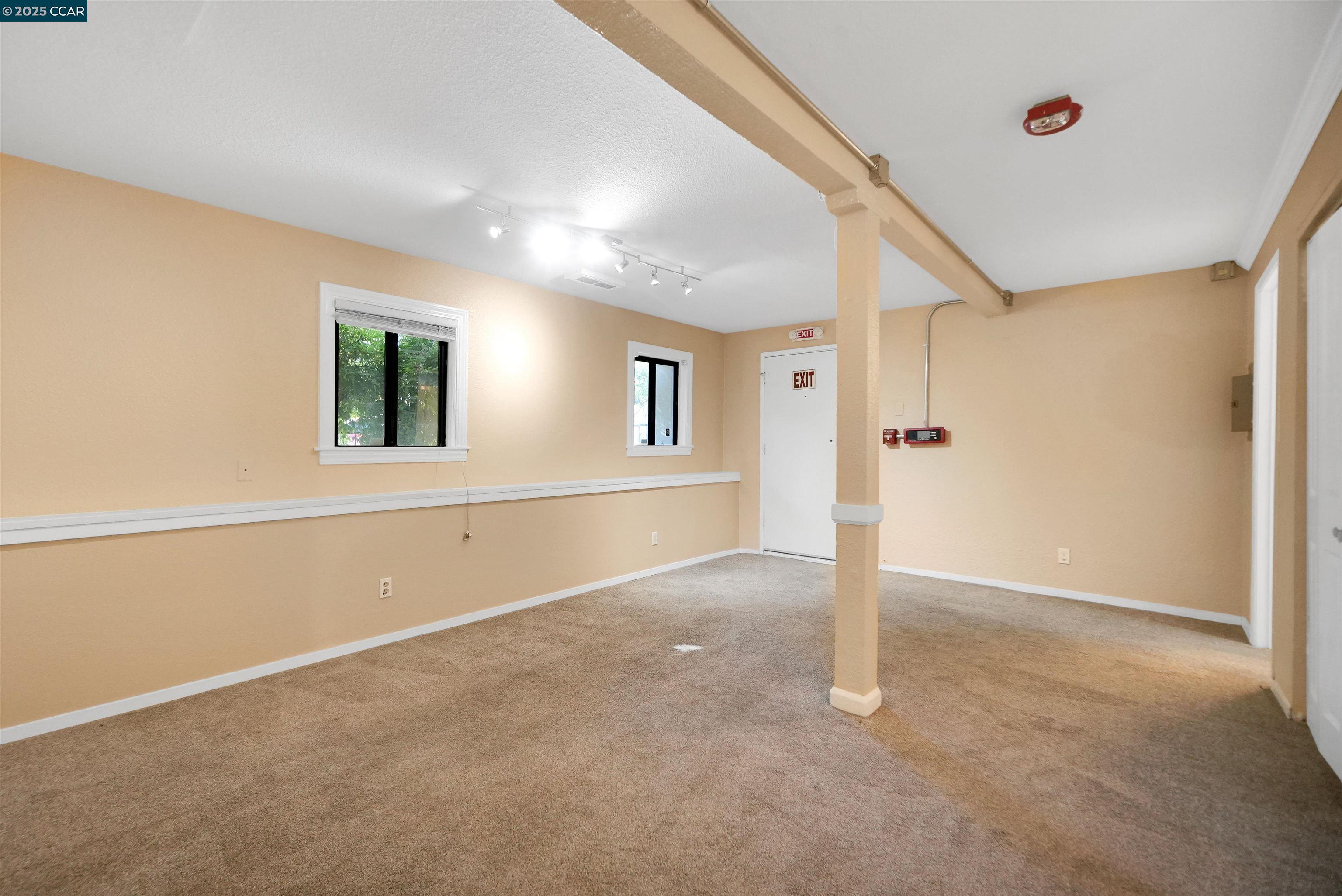 198 W 9Th St