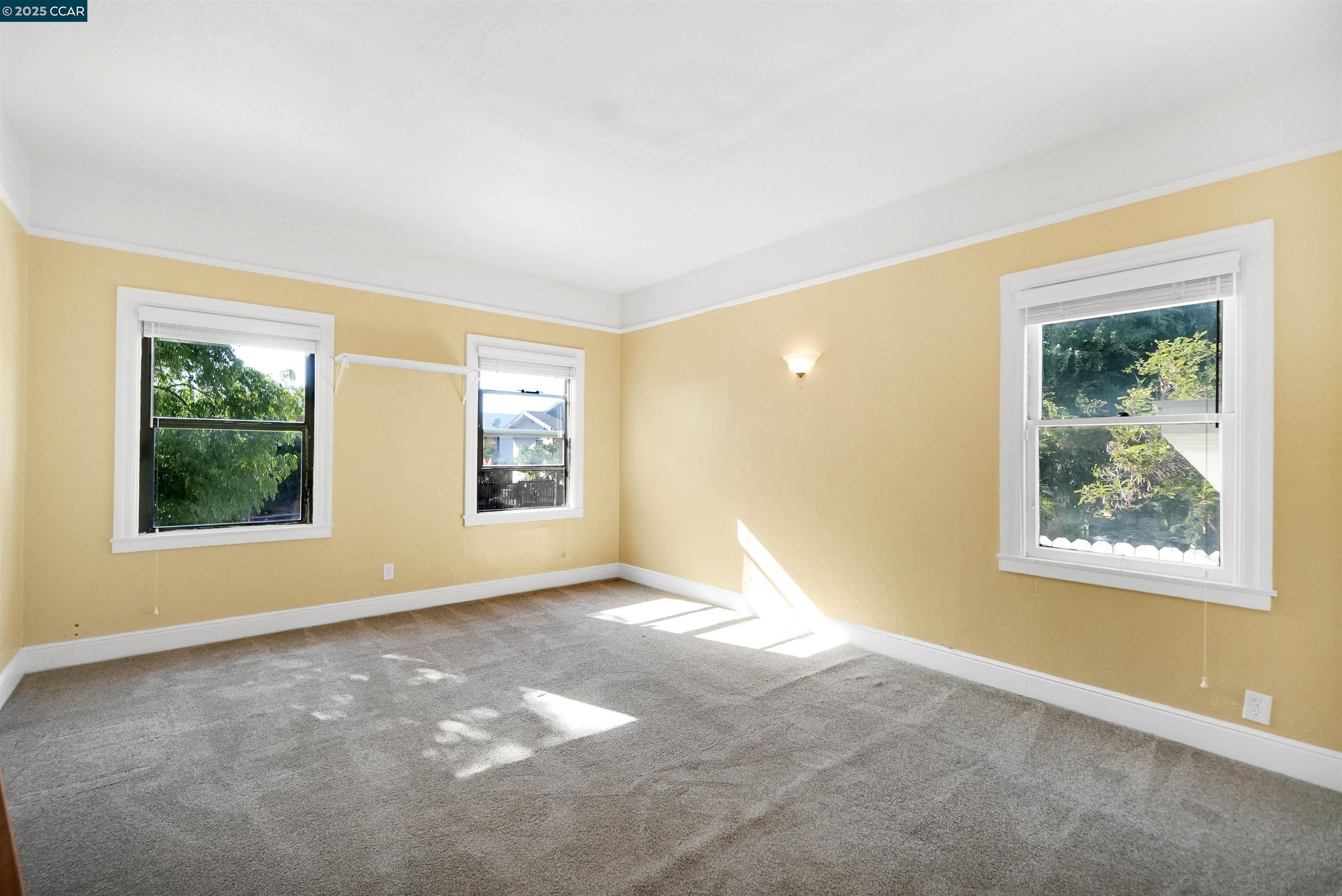 198 W 9Th St