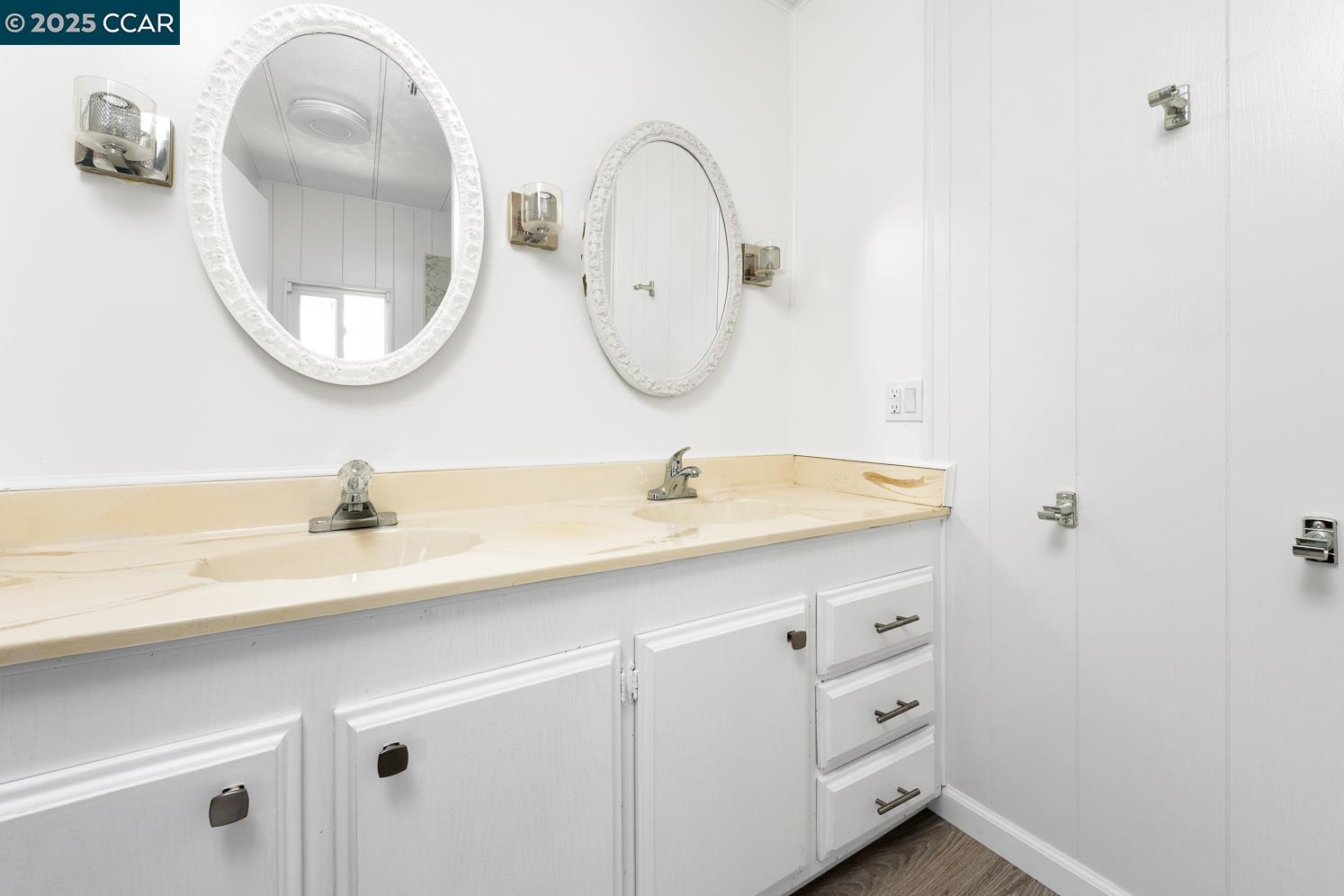 1027 Peralta Road # 12