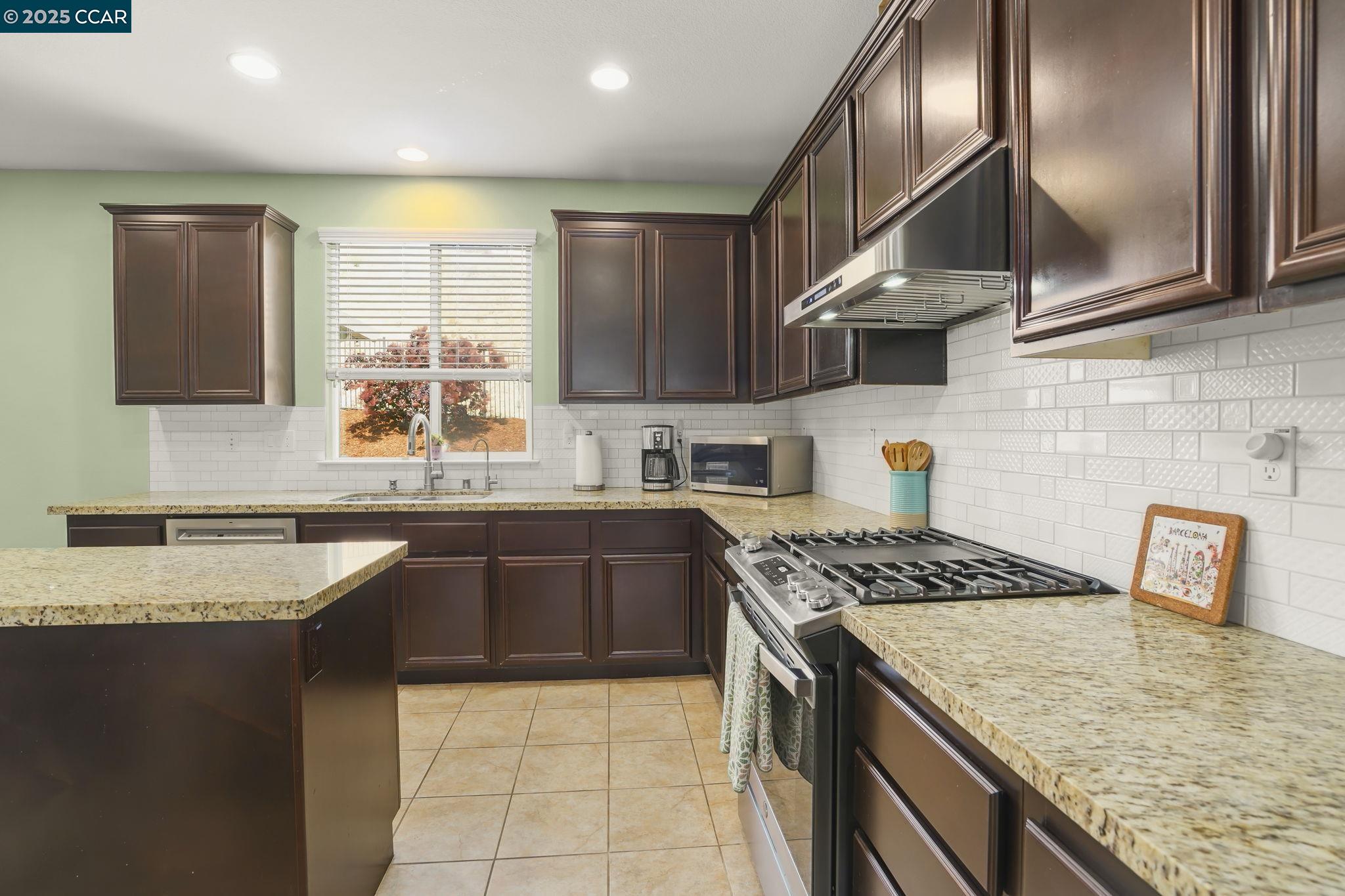 2536 Tomales Bay Dr
