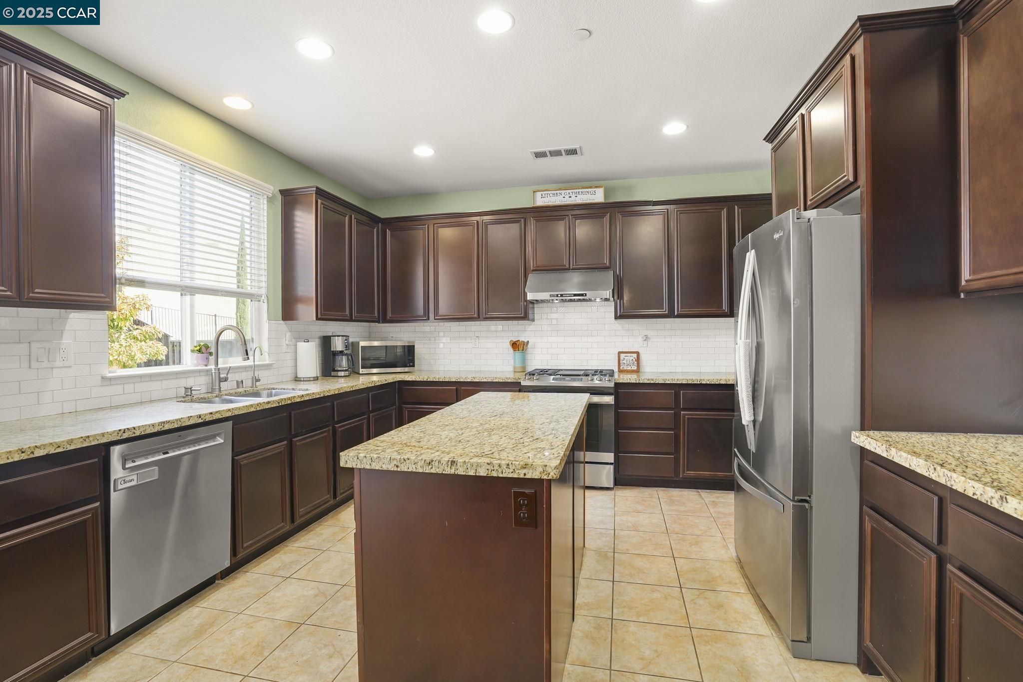 2536 Tomales Bay Dr