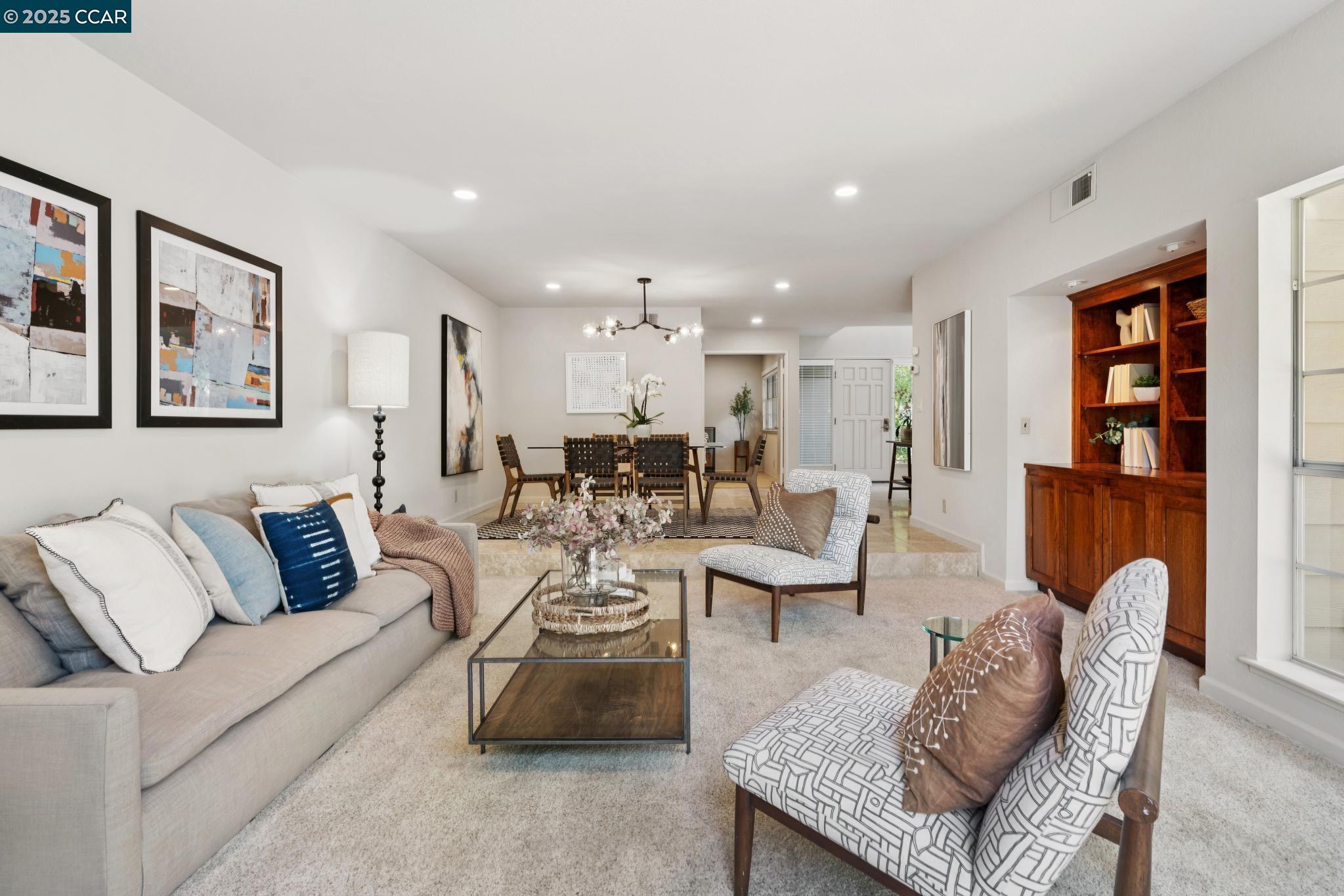 1843 Stratton Circle