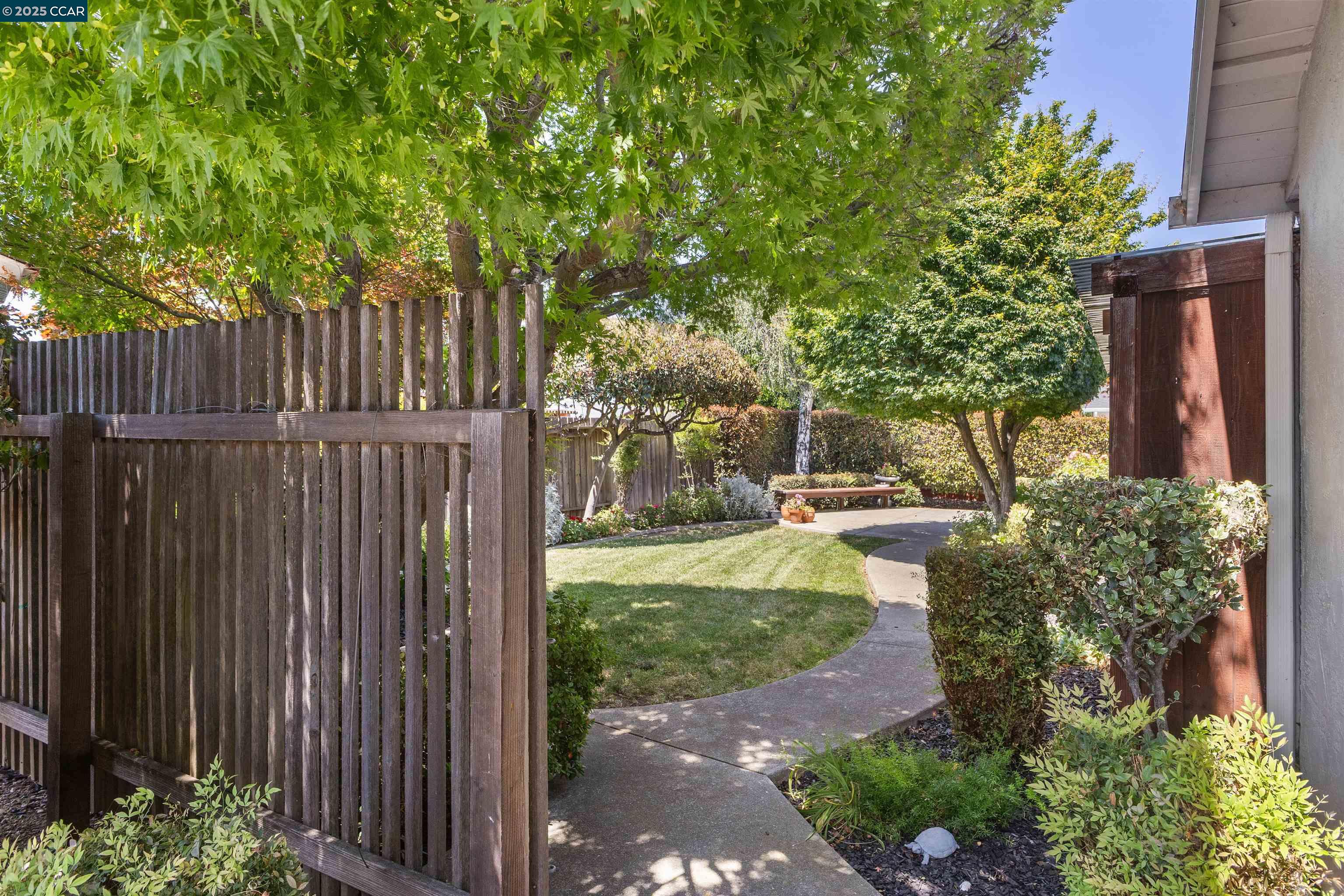 1752 Berrywood Ct