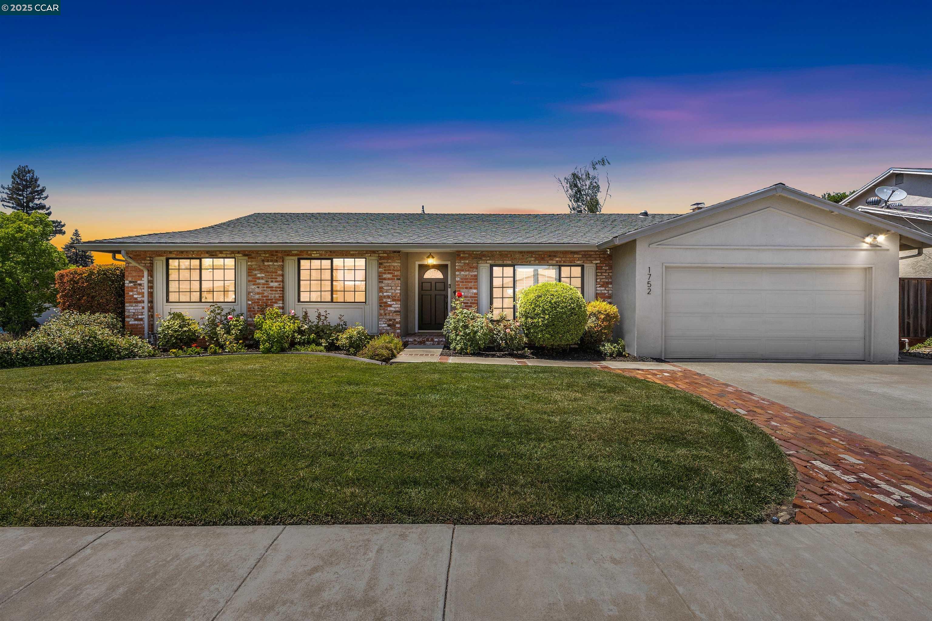 1752 Berrywood Ct