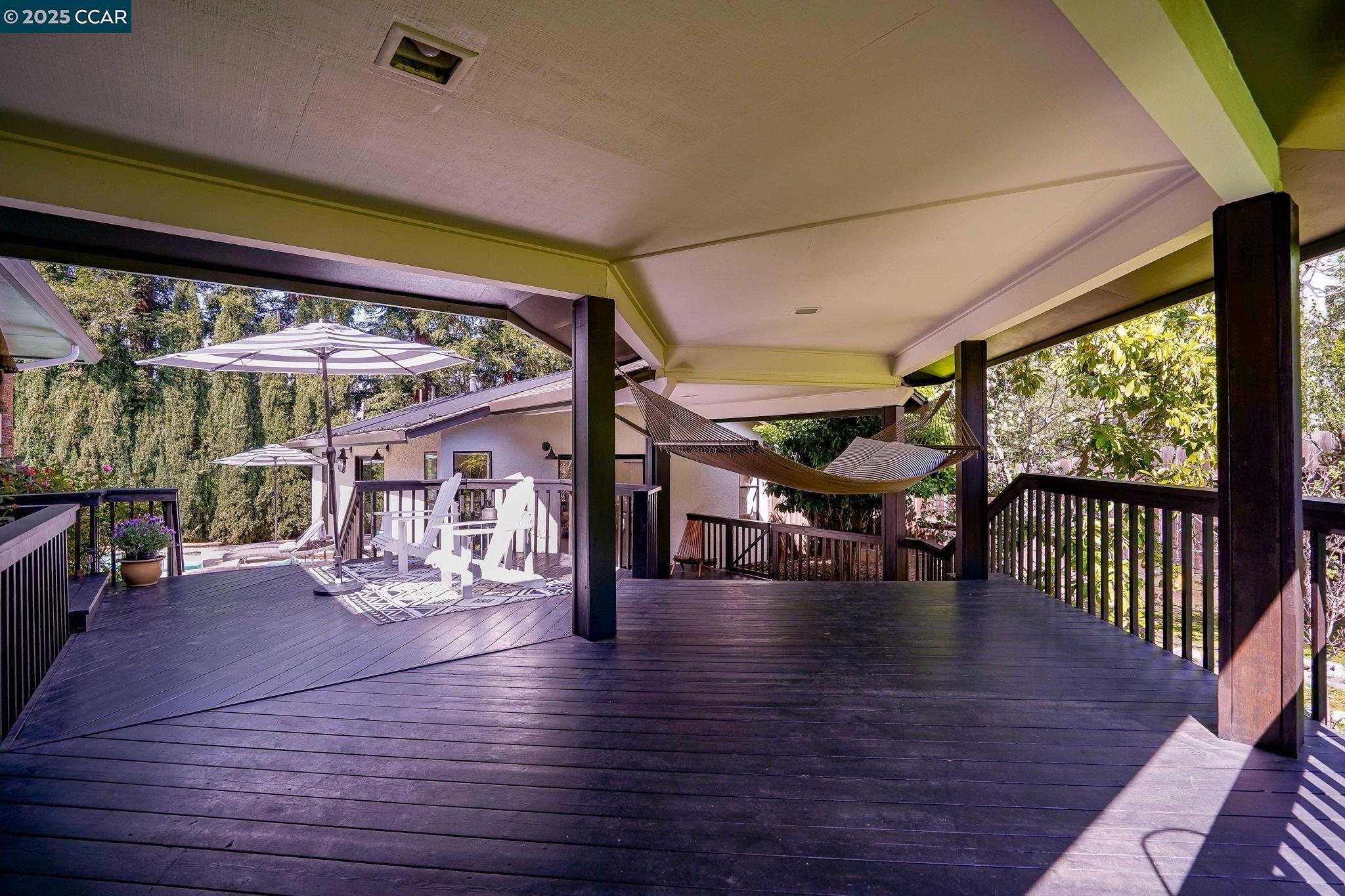 4421 Canyon Way