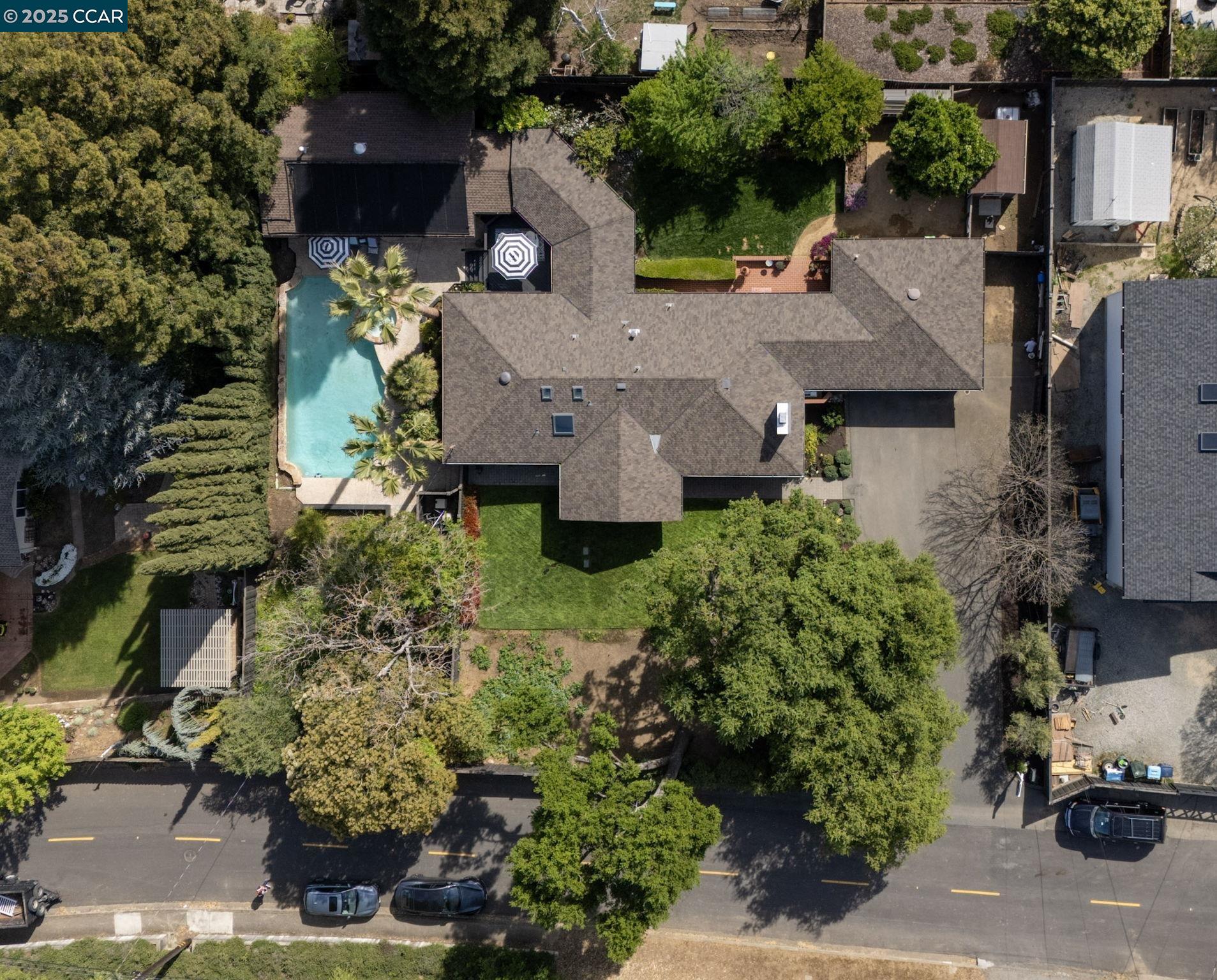 4421 Canyon Way