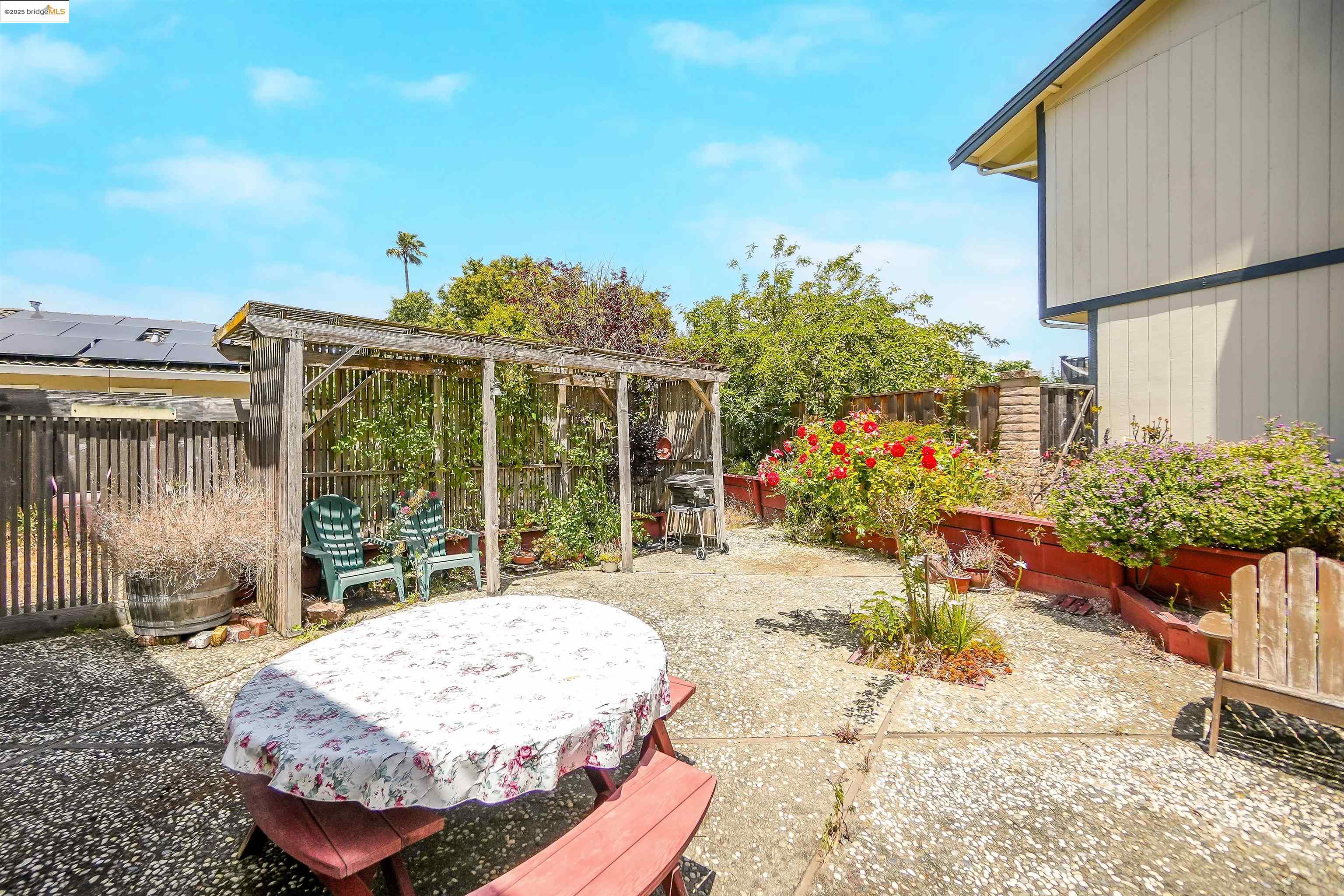 19800 Carnation Ln