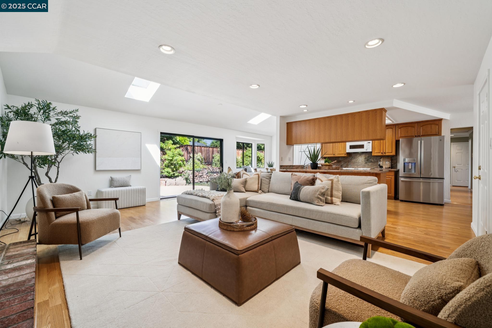 728 San Bruno Ct