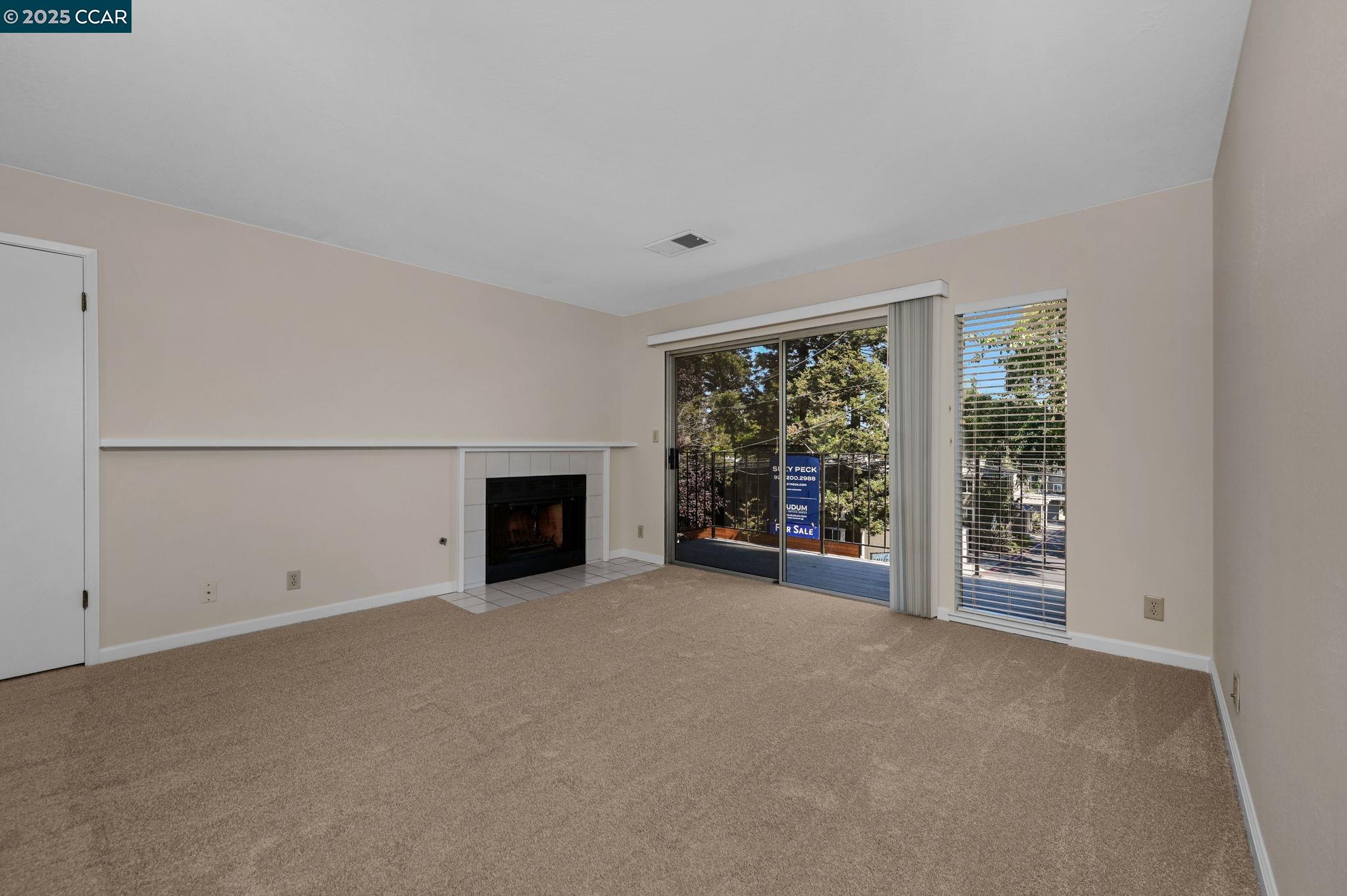 1089 Wesley Ct # 7