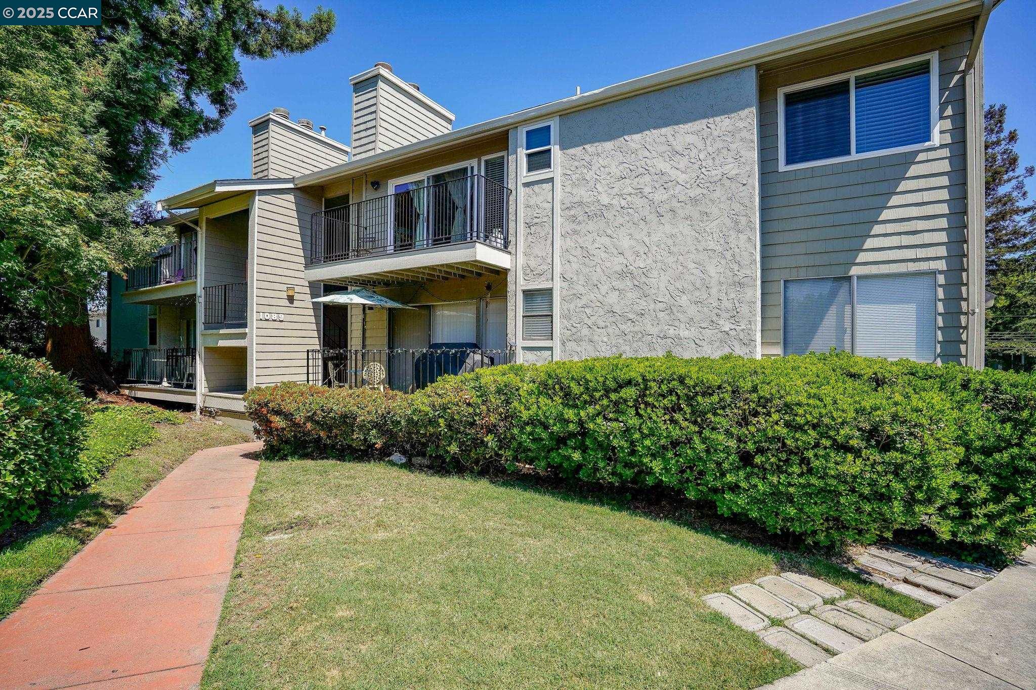 1089 Wesley Ct # 7