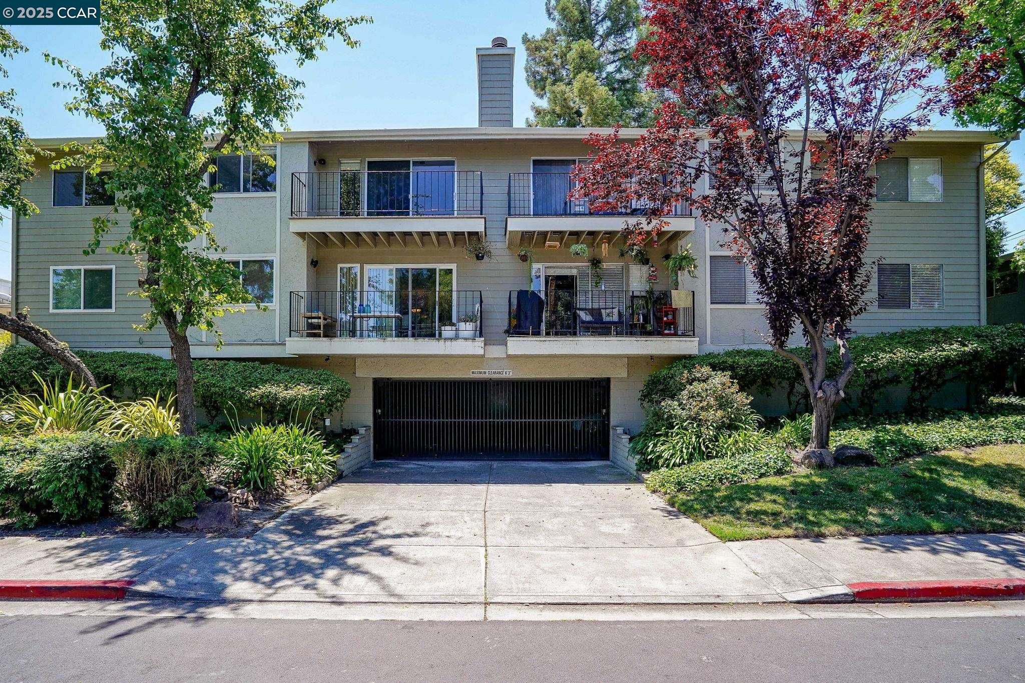 1089 Wesley Ct # 7
