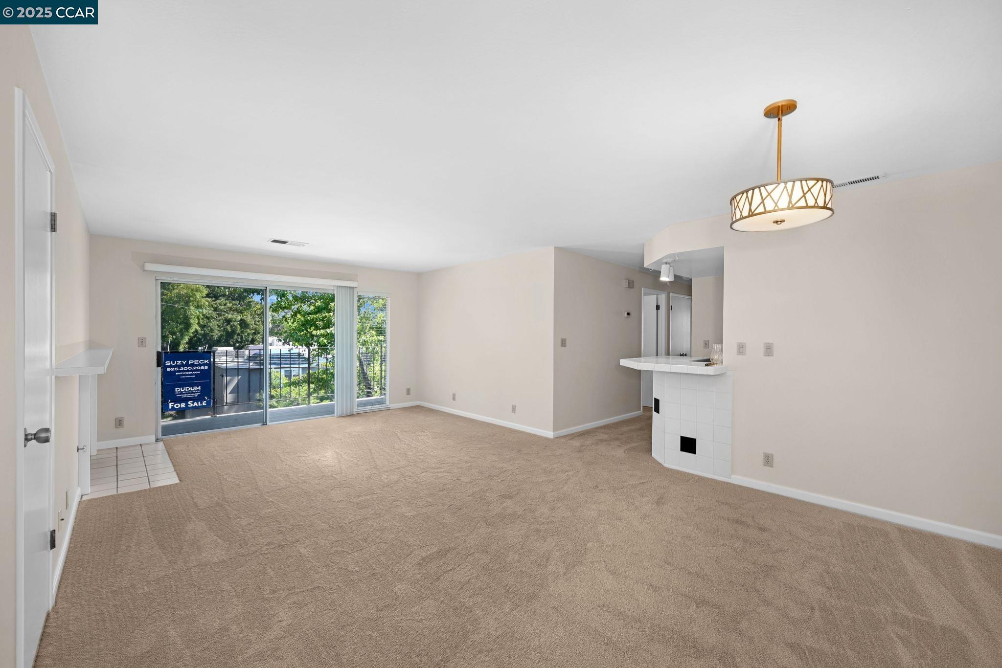 1089 Wesley Ct # 7