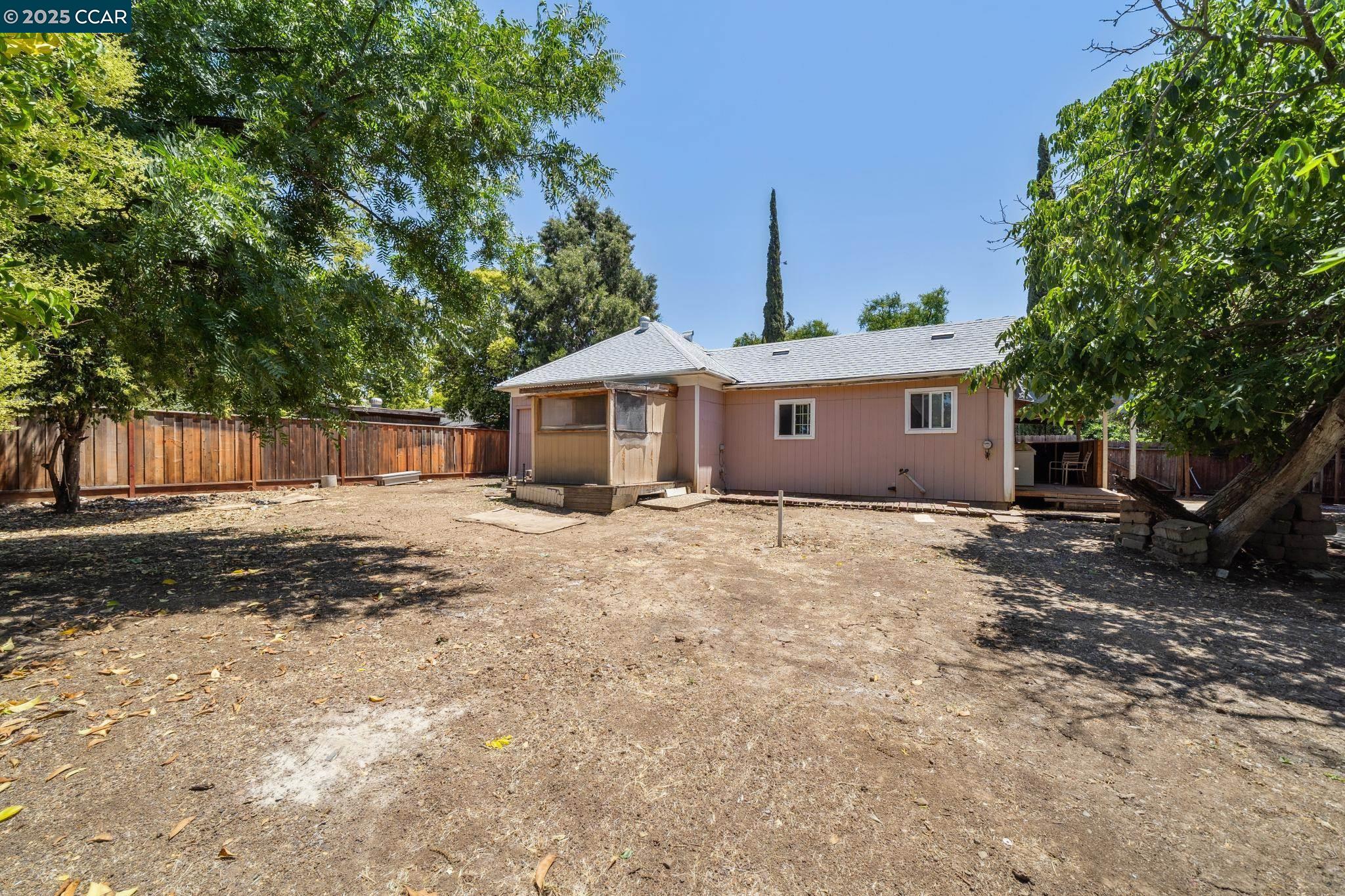 1431 Willcrest Dr