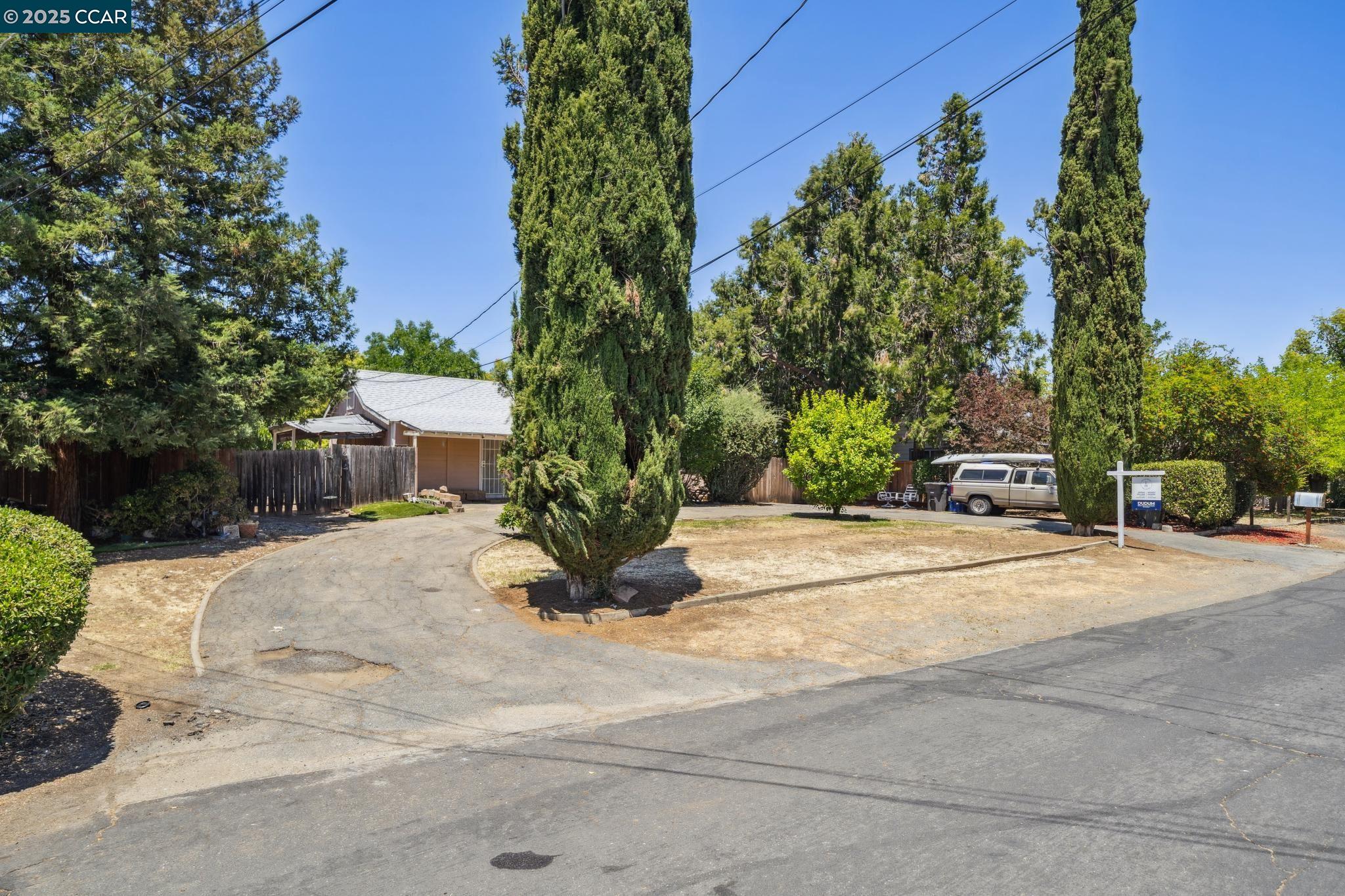 1431 Willcrest Dr