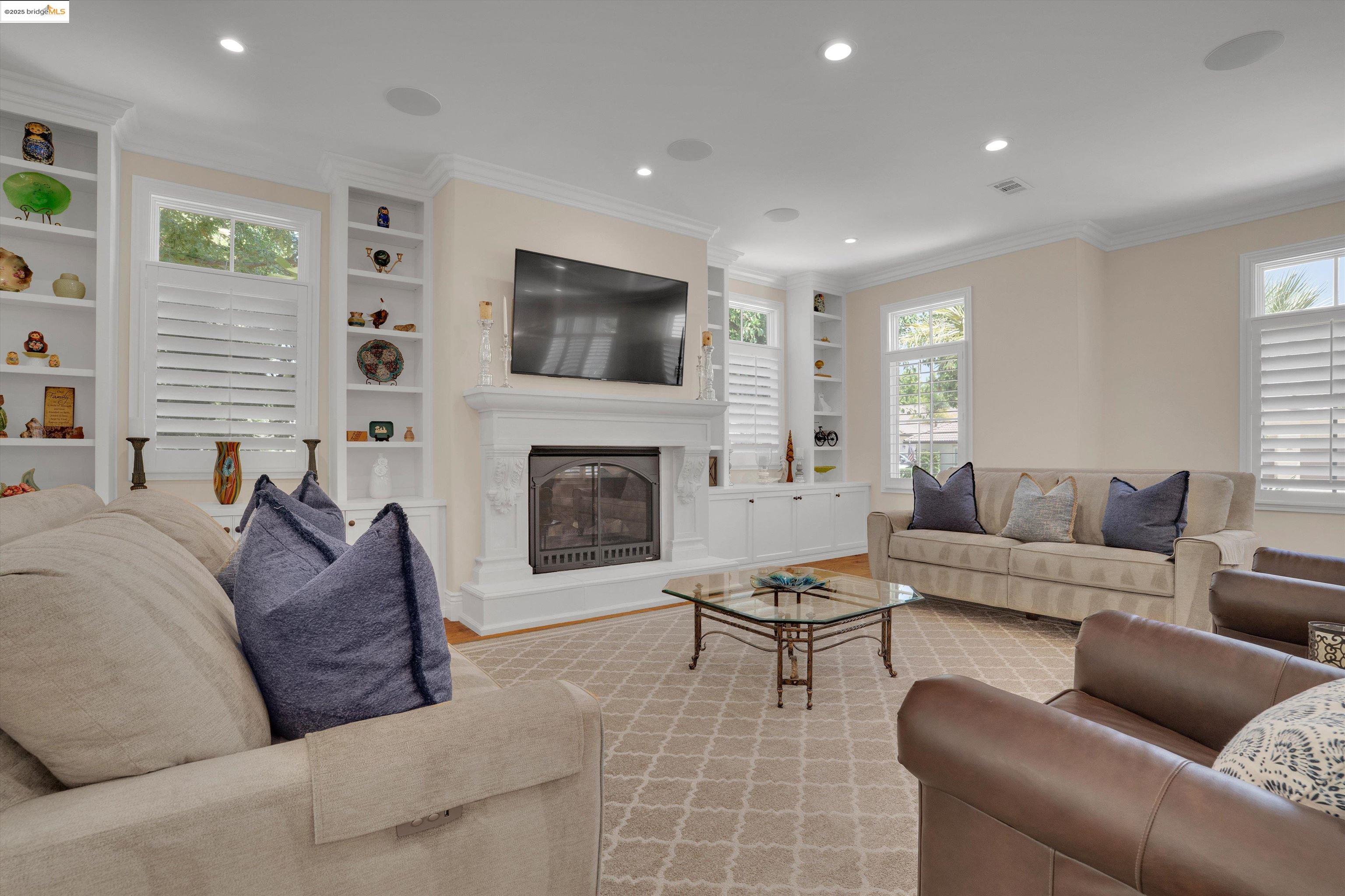 665 Garland Way