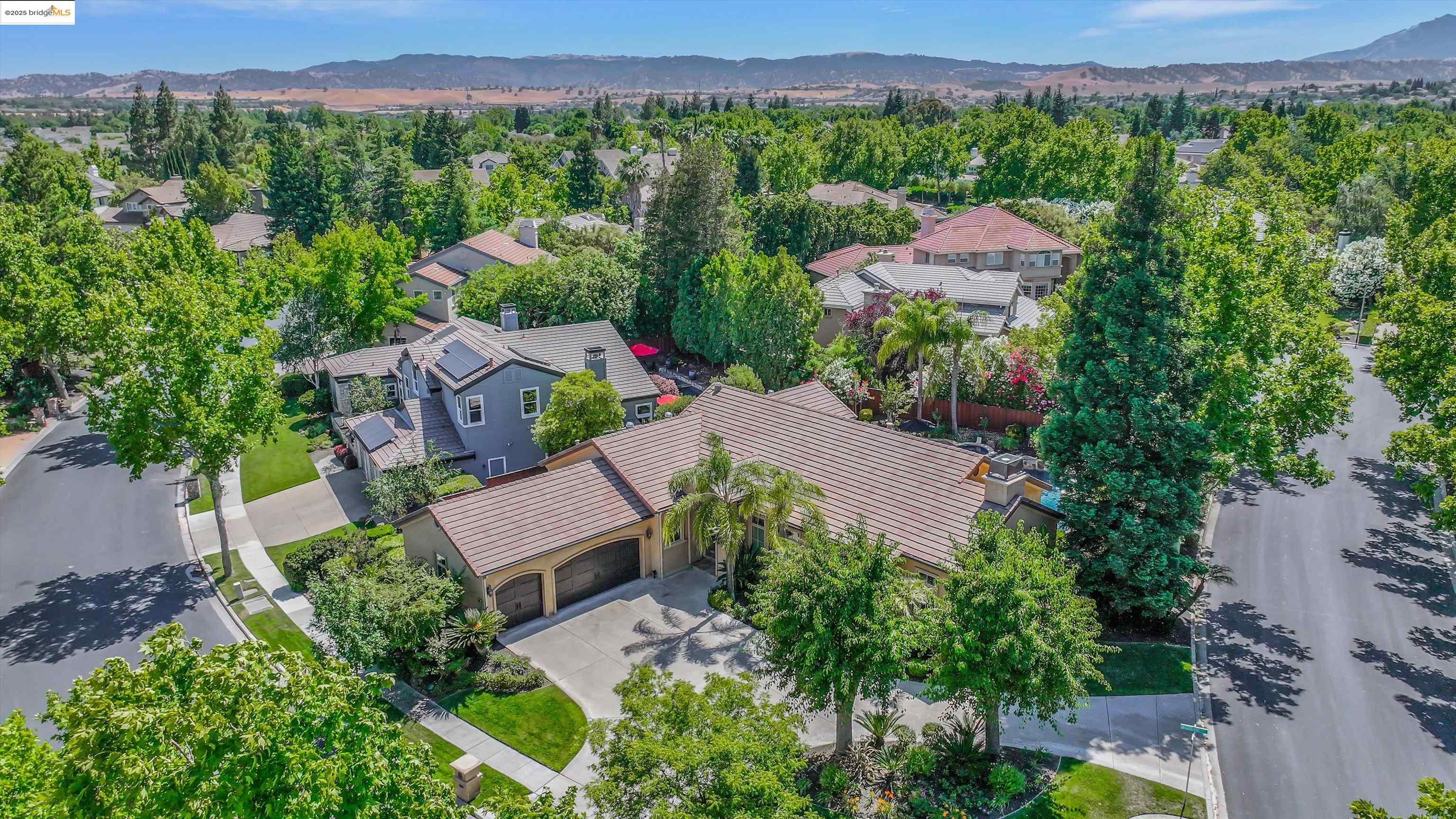 665 Garland Way