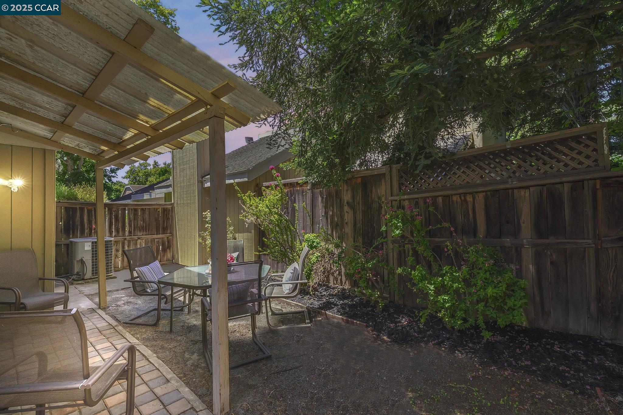 4270 Dubhe Ct