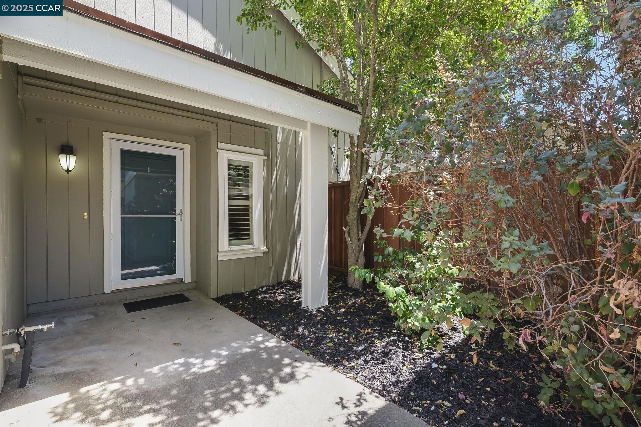 4270 Dubhe Ct