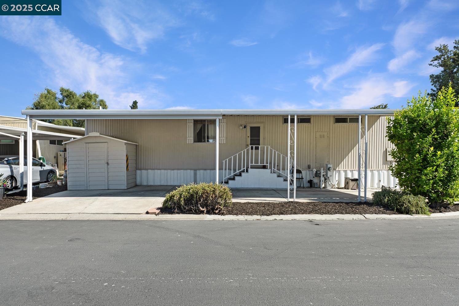 2161 Dalis Drive # 107