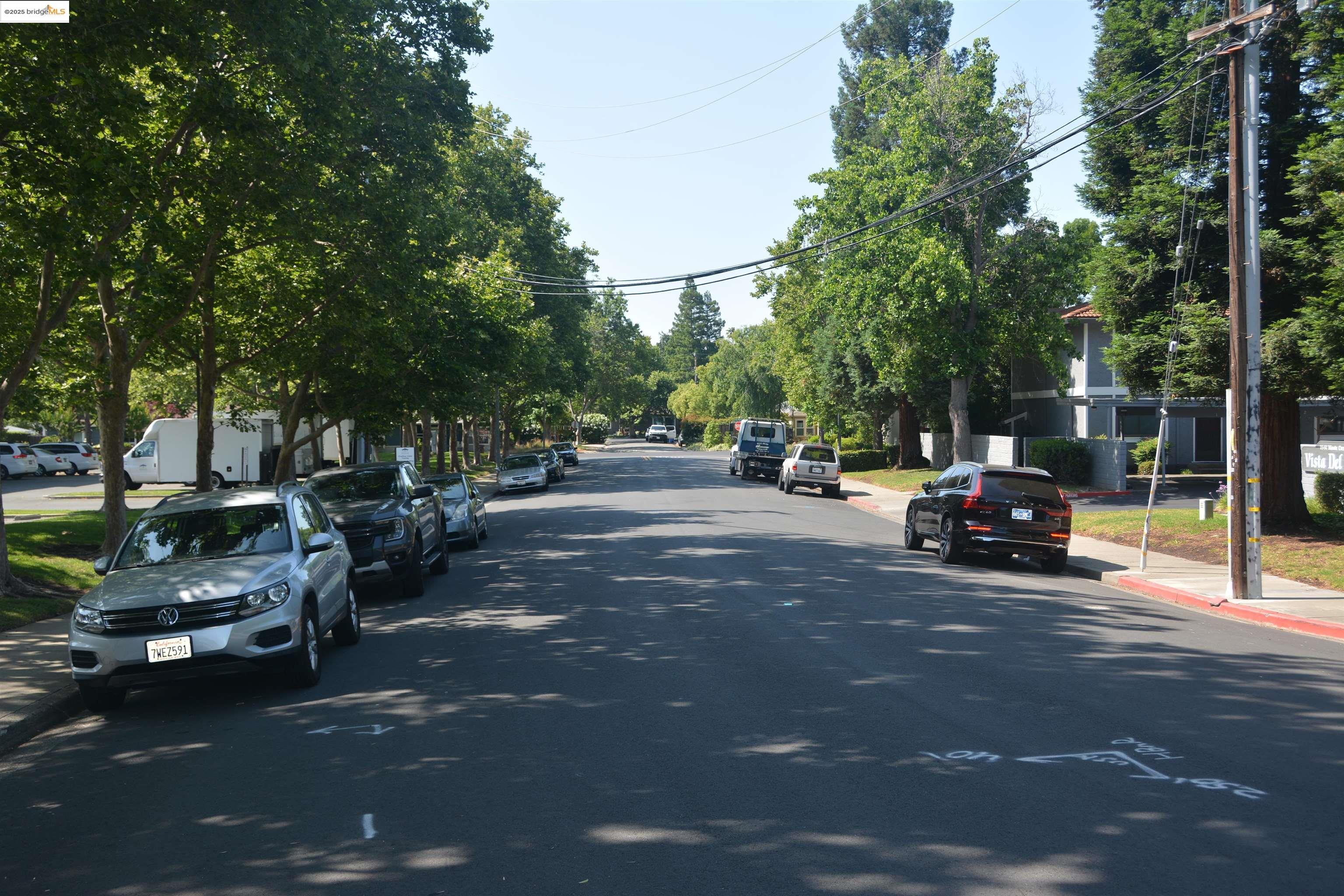 37 Monte Cresta Ave