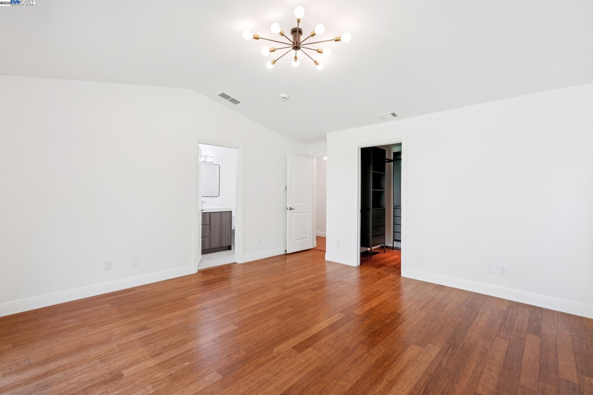 2643 Buena Vista Ave