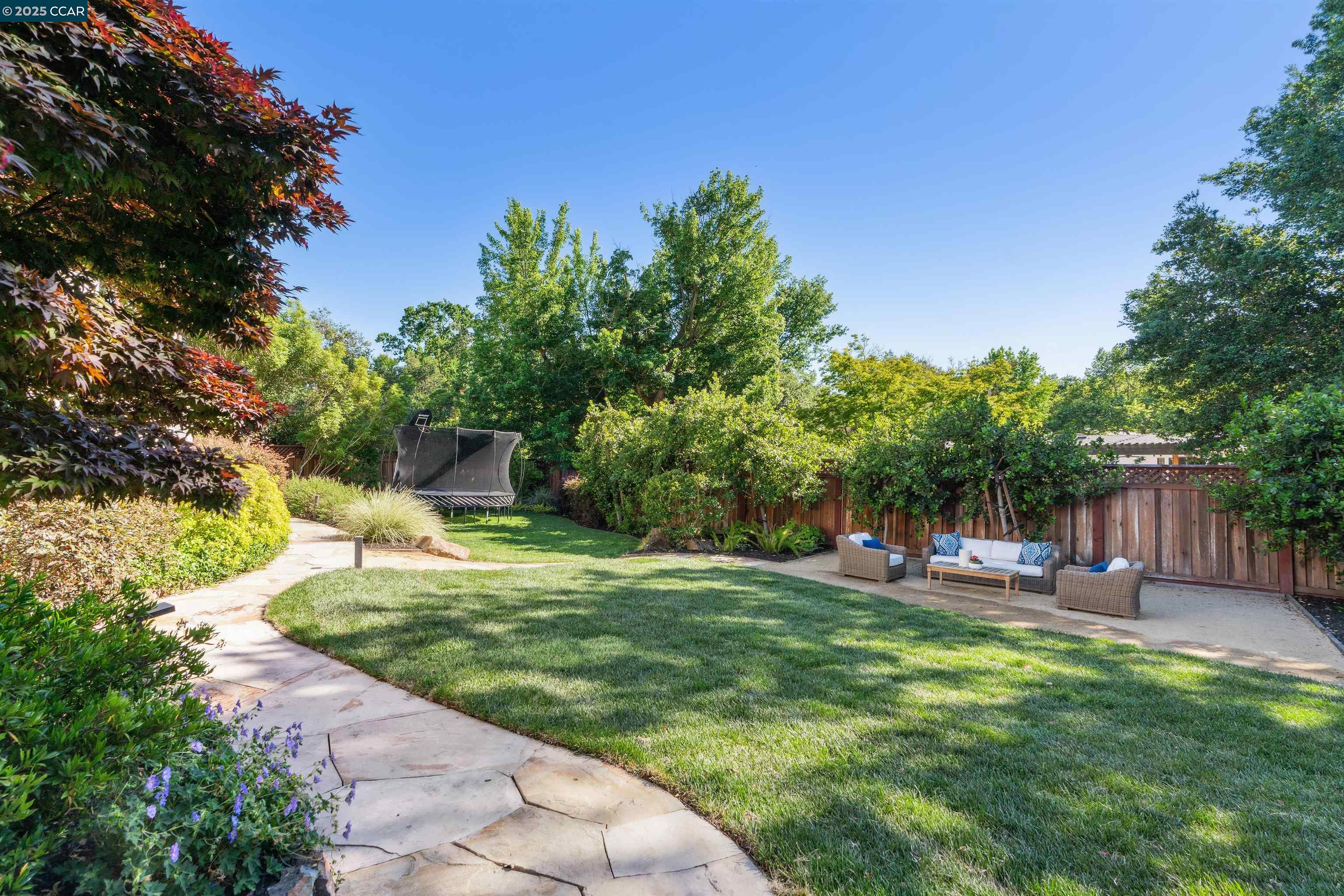 727 Glenside Cir