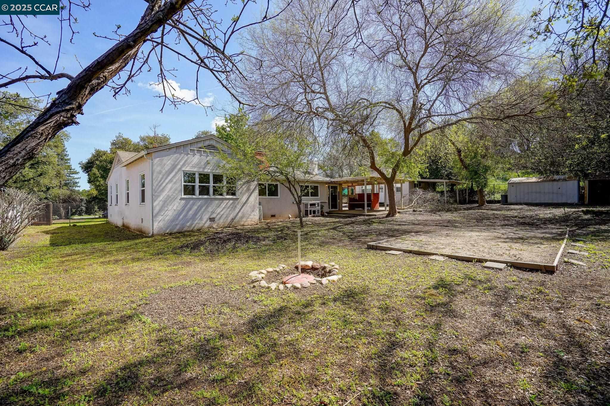 1561 Farm Bureau Rd
