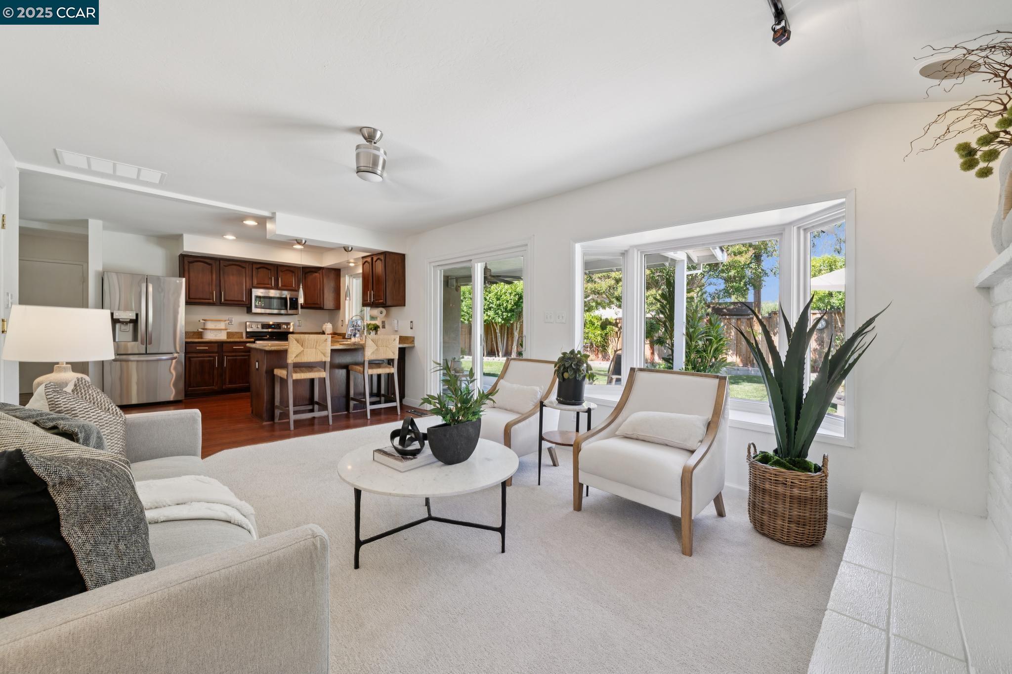 746 San Gabriel Ct