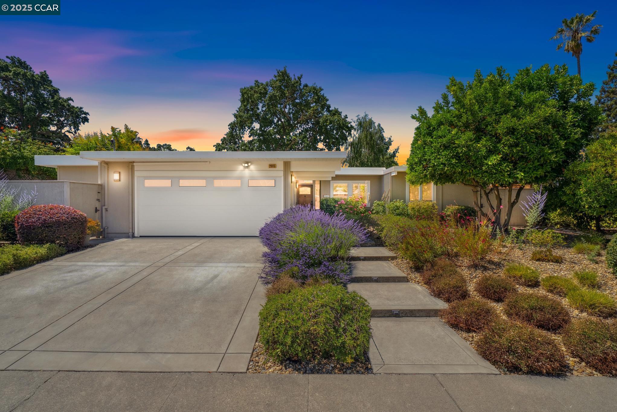 2665 San Benito Dr