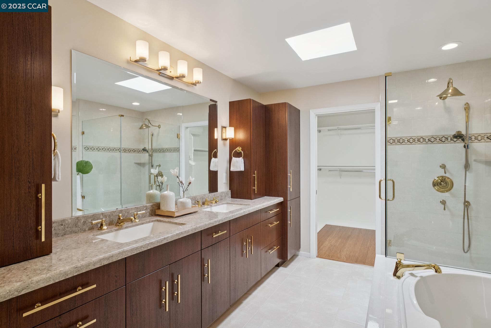 2665 San Benito Dr