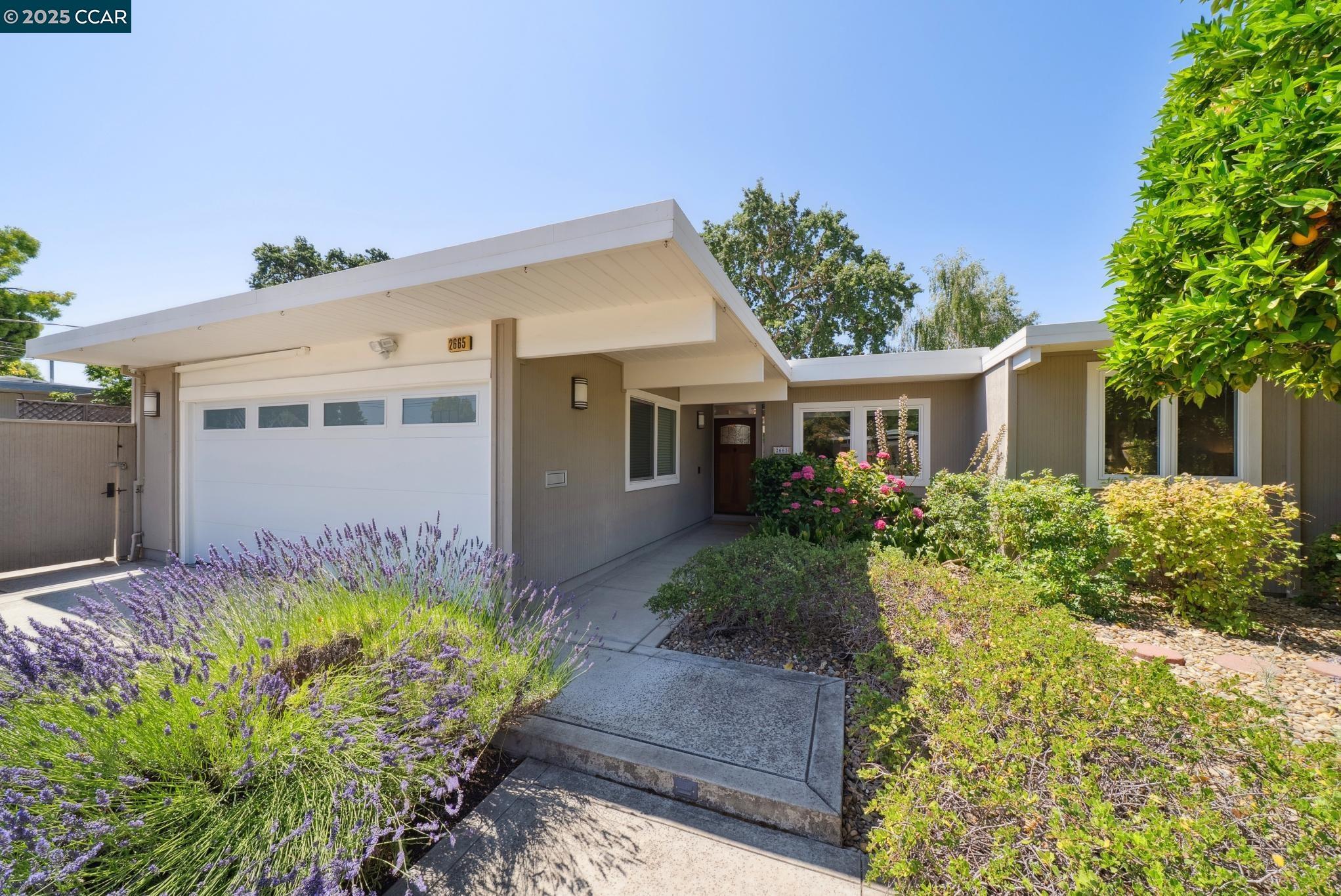 2665 San Benito Dr