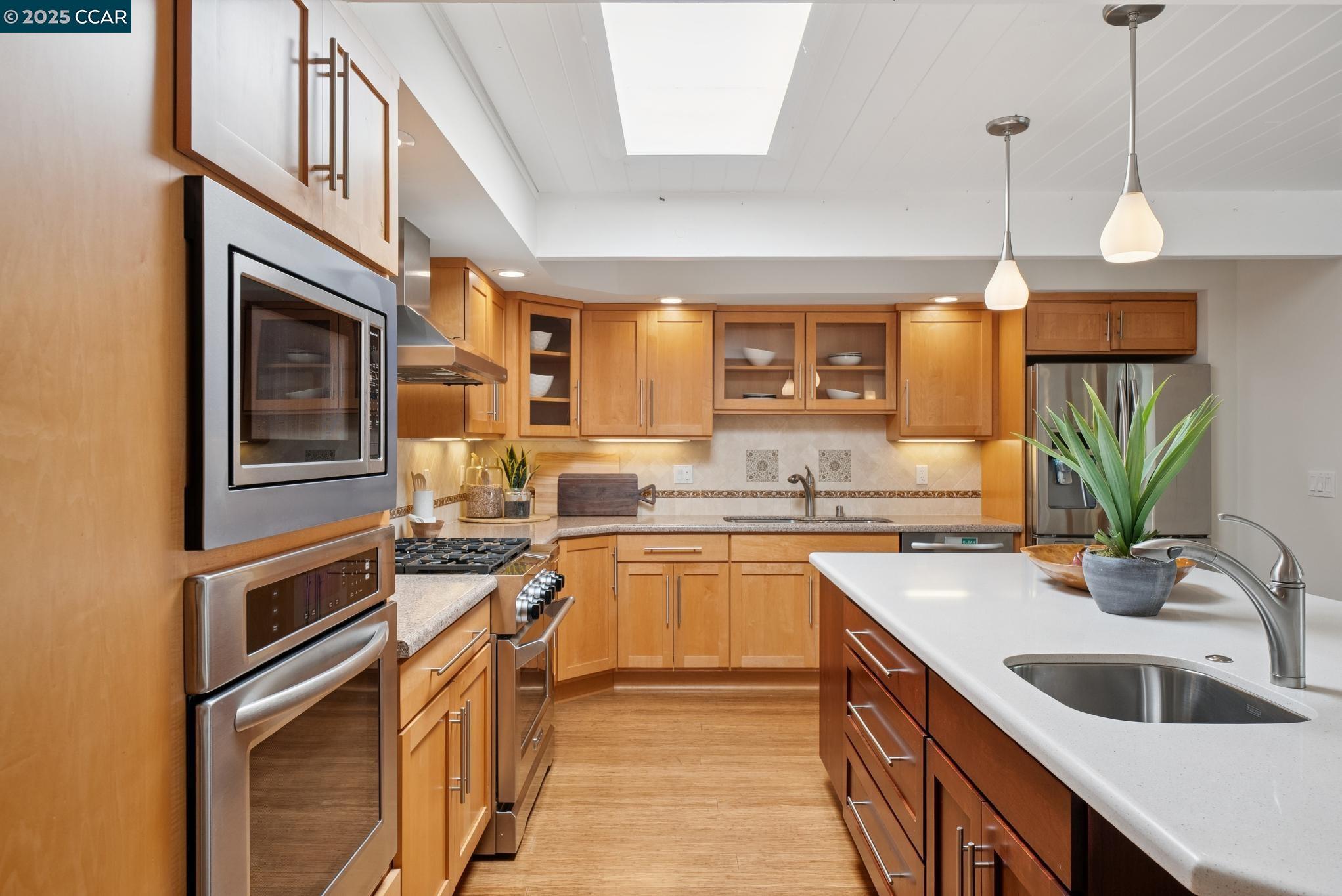 2665 San Benito Dr