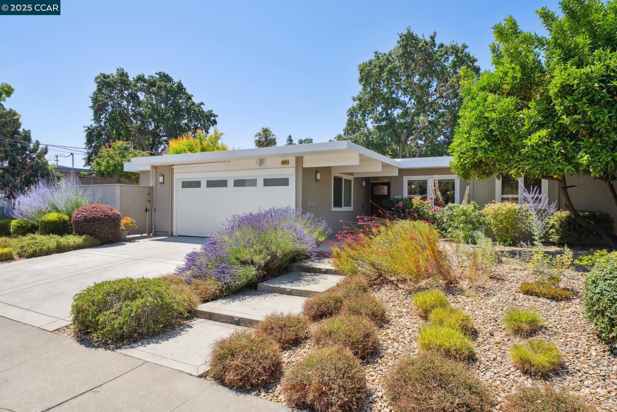 2665 San Benito Dr