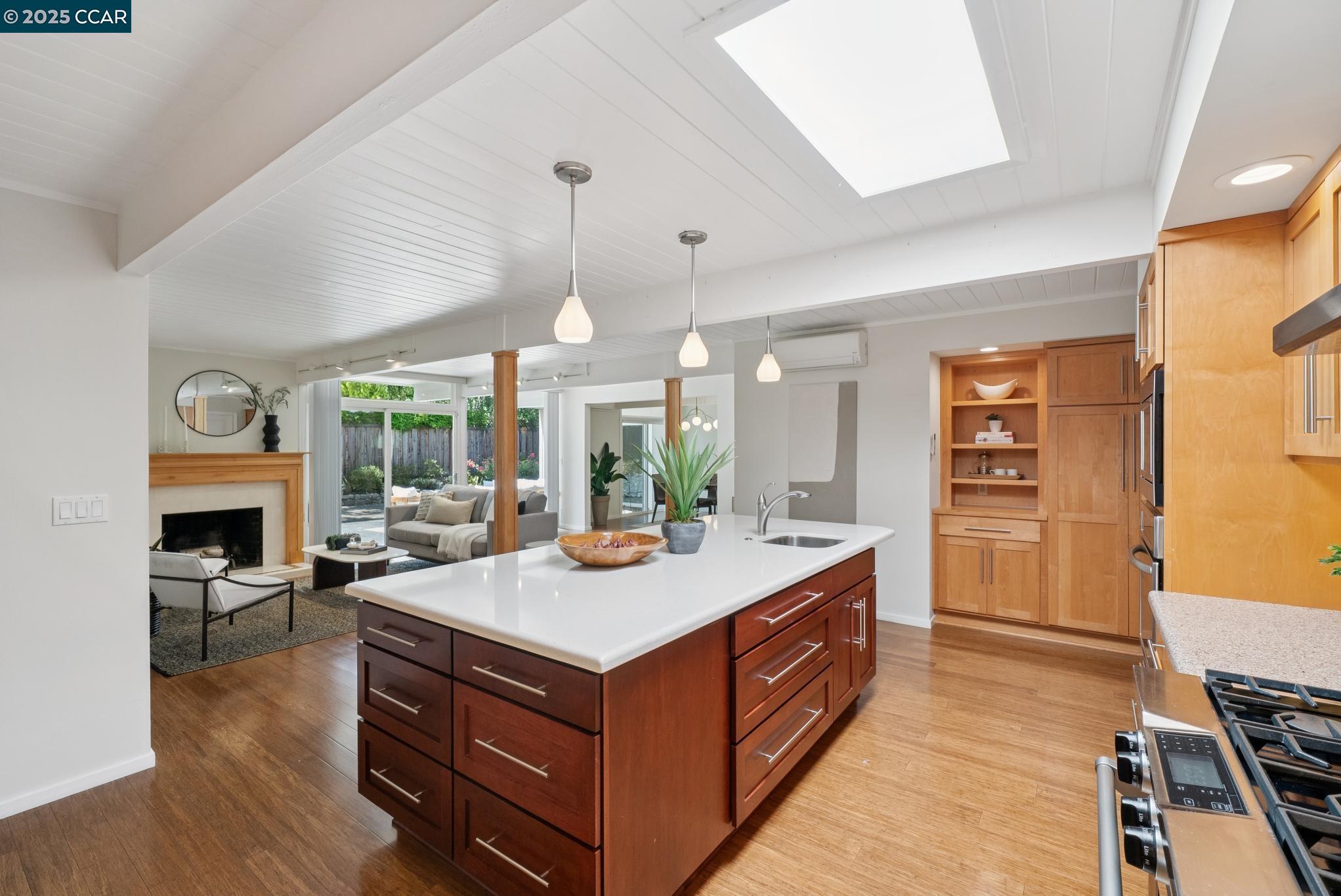 2665 San Benito Dr