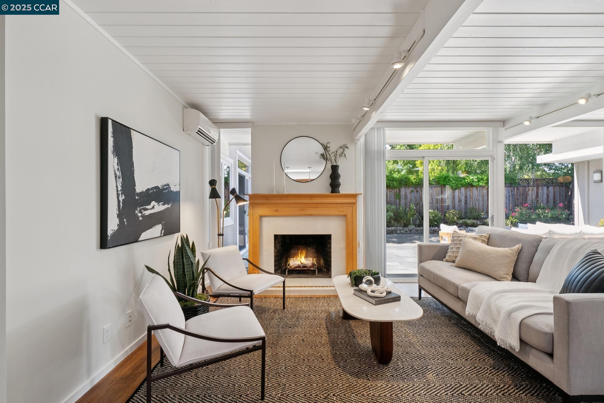 2665 San Benito Dr