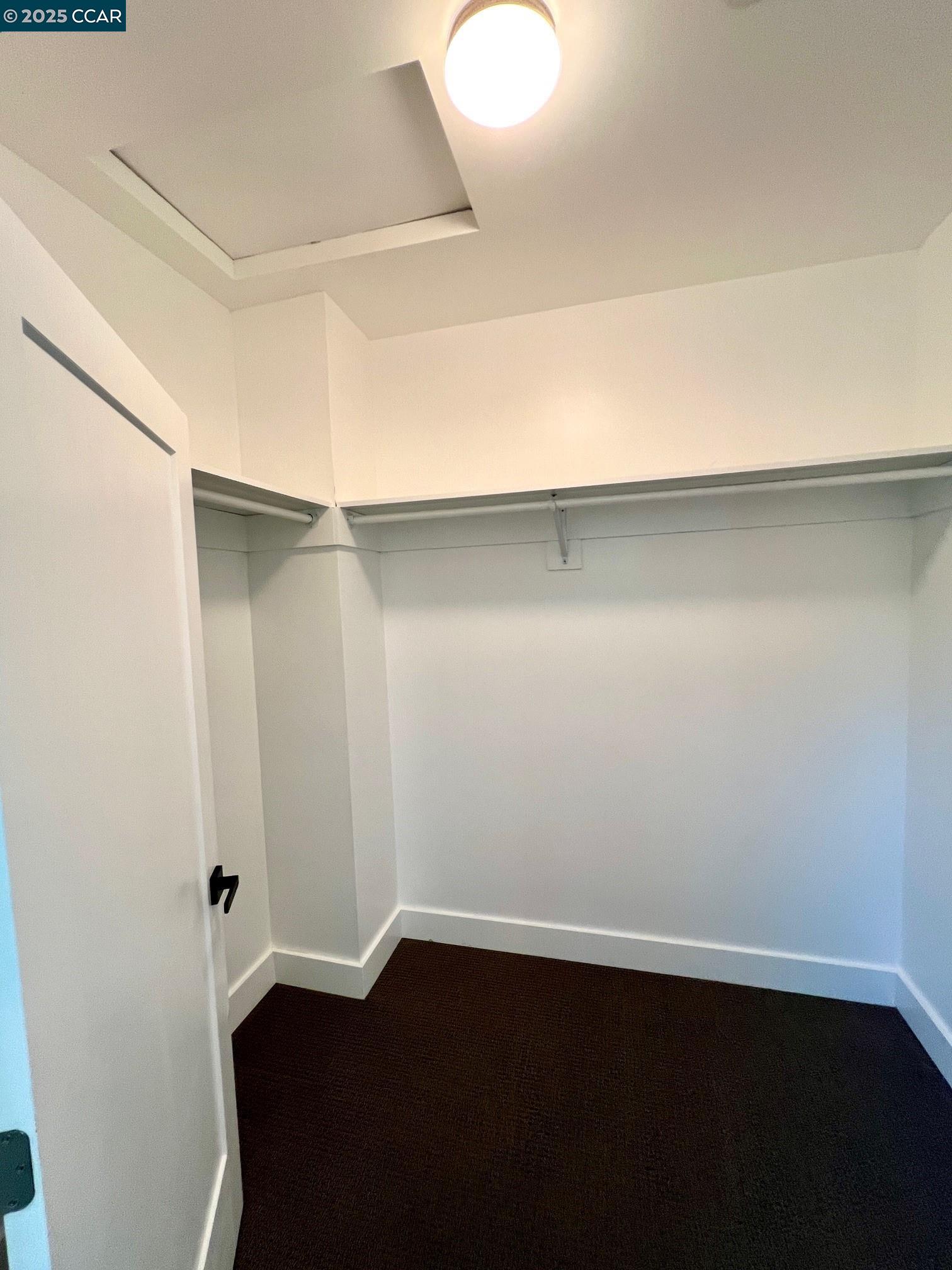 6 Linda Vista