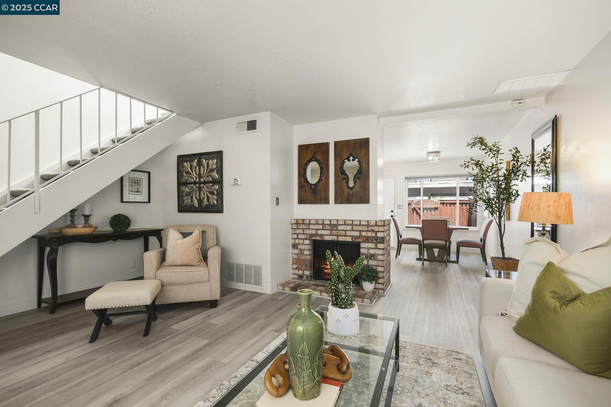 1511 Schenone Court # B