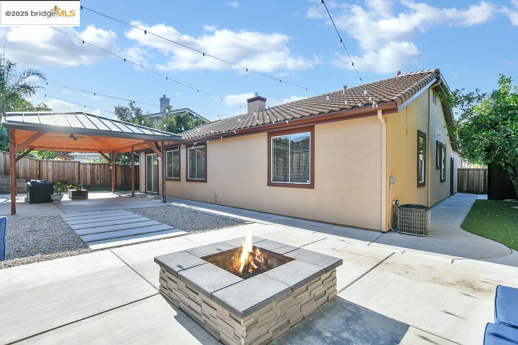 198 Continente Ave