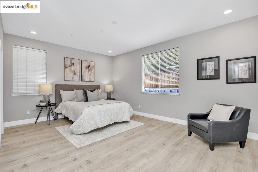 198 Continente Ave