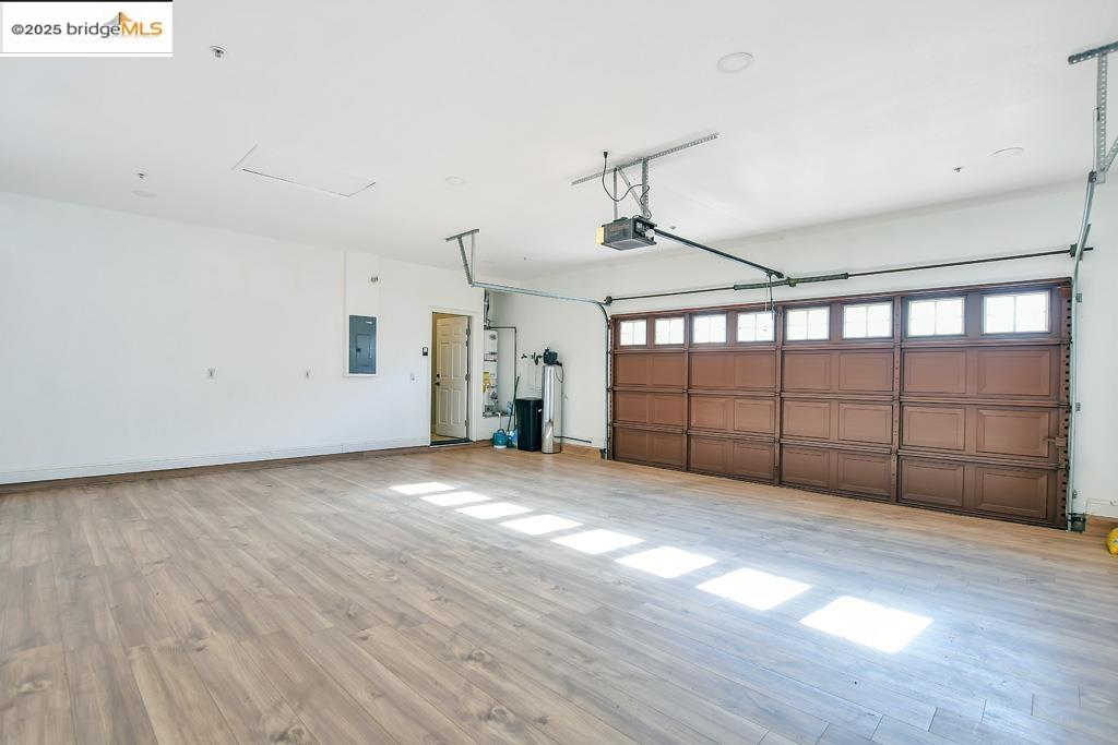 198 Continente Ave